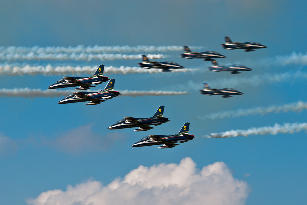127_Kecskemet_Air Show_Frecce Tricolori na Aermacchi MB-339 PAN.jpg